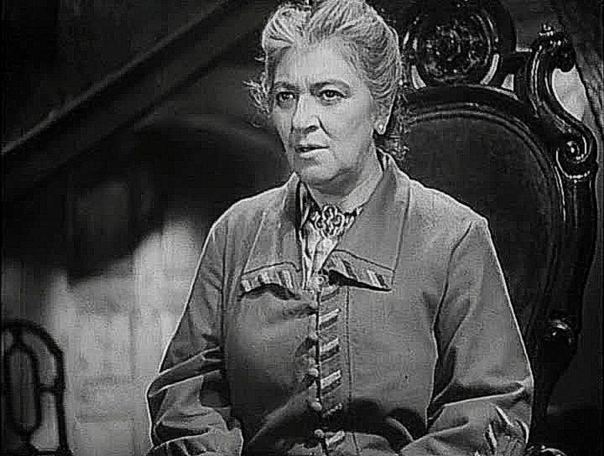 Скрытые жемчужины мудрости Фаины Раневской: 5 цитат, которые стоит вспомнить