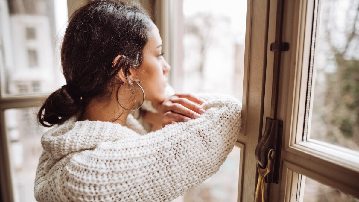 Тревожность в отношениях: знак опасности или тревога любви?