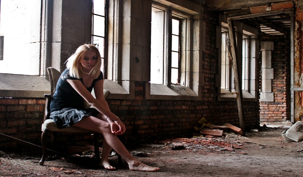 Почему разрыв отношений без объяснения вызывает такую сильную боль