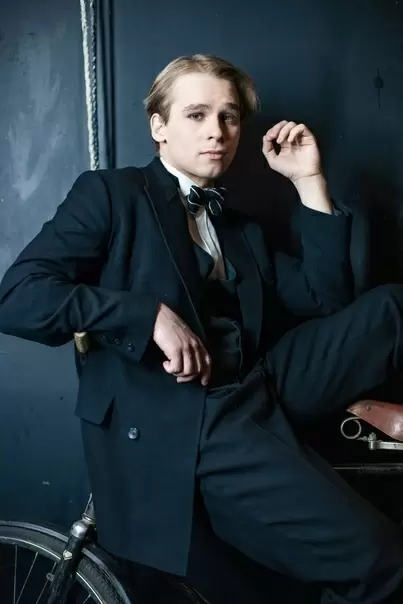 Трагедия Сергея Есенина: взгляд Захара Прилепина на жизнь и смерть поэта