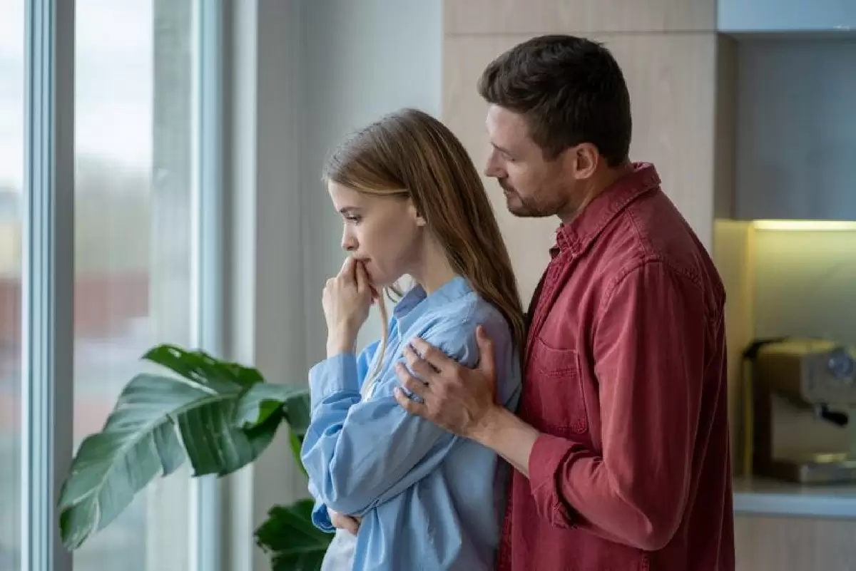 Психолог предупреждает о рисках постоянного общения с партнером